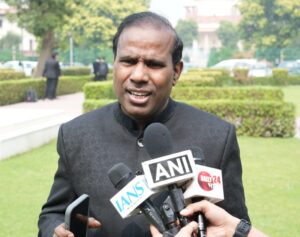 जूता फेंकने की घटना पर डॉ. पॉल का बयान — “ऐसे कृत्य लोकतंत्र की नींव हिला सकते हैं”