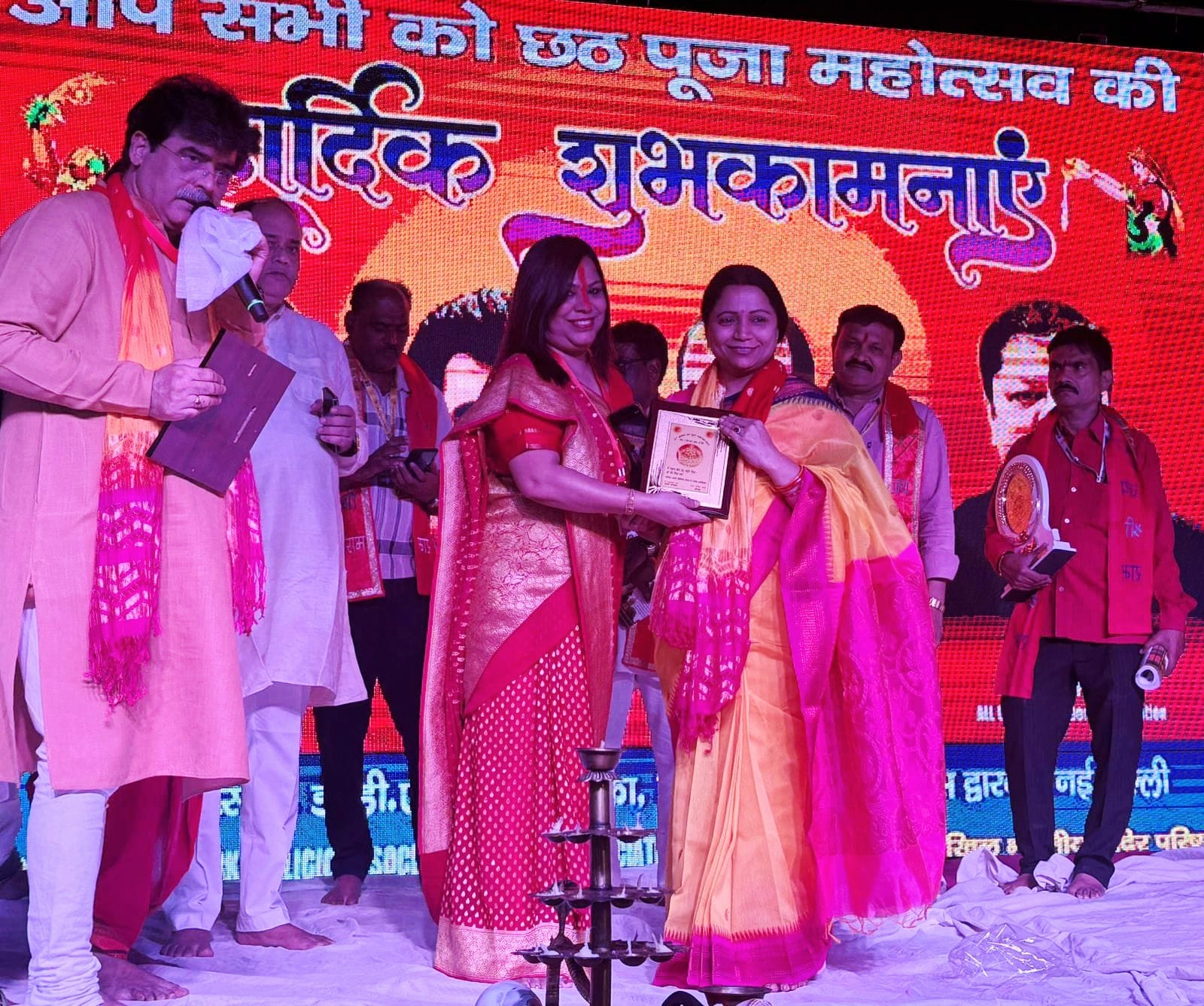 दिल्ली पैरा स्पोर्ट्स एसोसिएशन की अध्यक्ष पारुल सिंह को समाजसेवियों ने किया सम्मानित