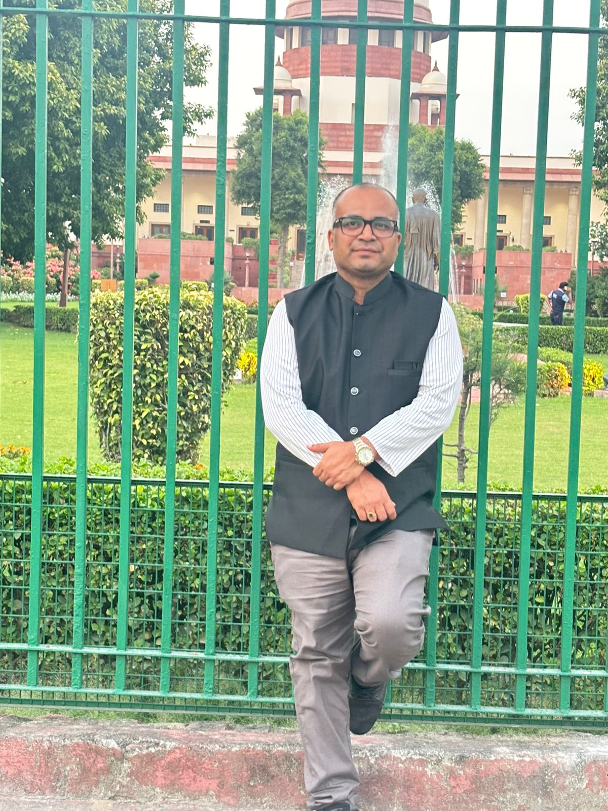 पंजाब में आप की बड़ी बगावत: 70 विधायकों ने नवनीत चतुर्वेदी को दिया समर्थन