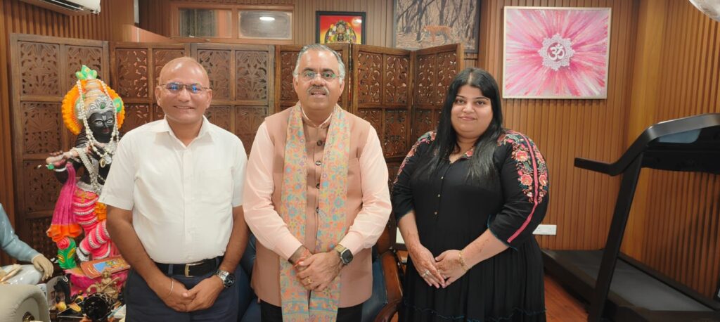 डॉ. राजकुमार शर्मा और डॉ. श्रुति ने बीजेपी महासचिव श्री तरुण चुघ से की मुलाकात, ‘विकसित भारत’ के विज़न को साकार करने पर हुई सार्थक चर्चा