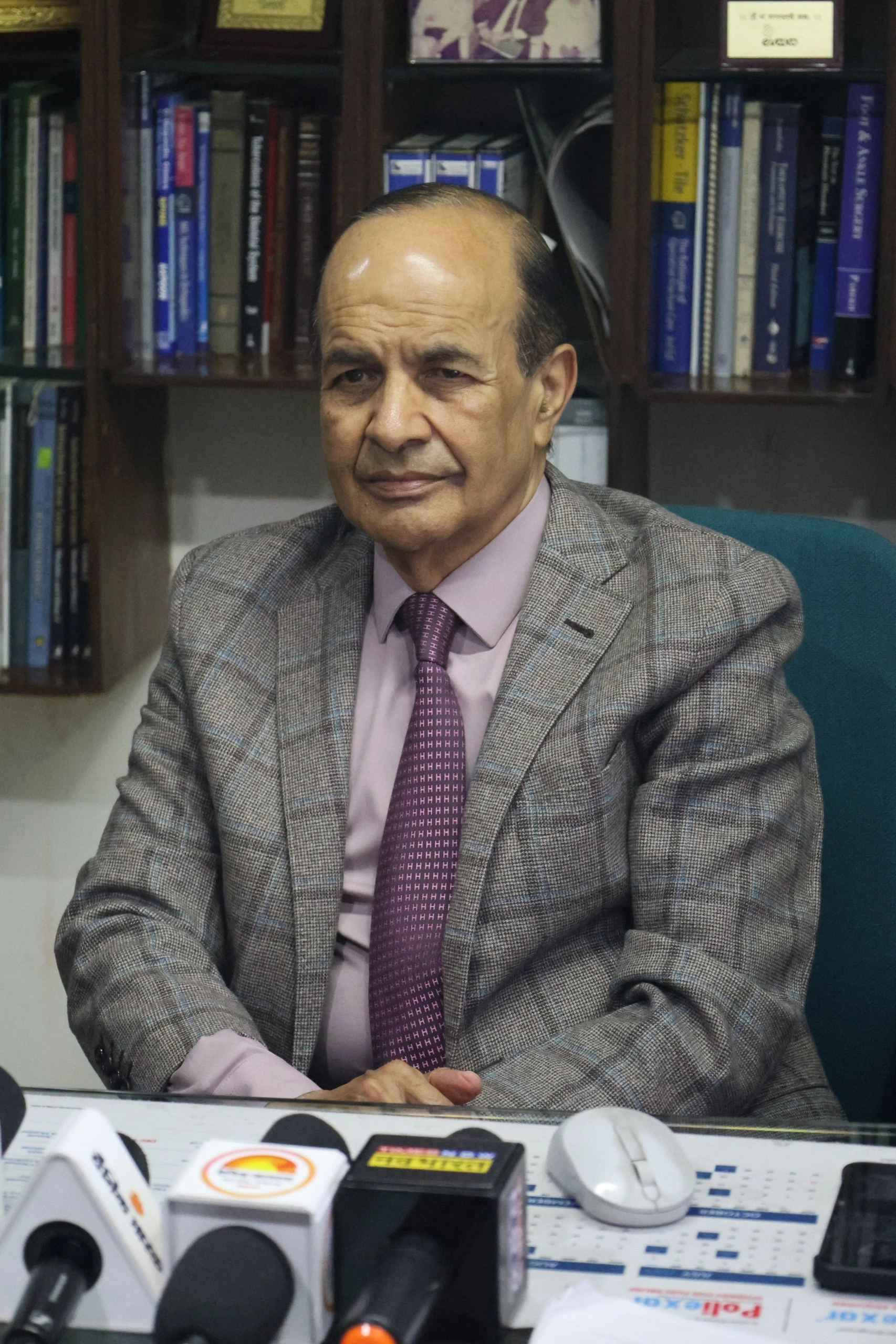 रिप्लेसमेंट से रीजेनरेशन तक का सफर : एक सर्जन की व्यक्तिगत यात्रा ने बदली घुटनों के इलाज की दिशा