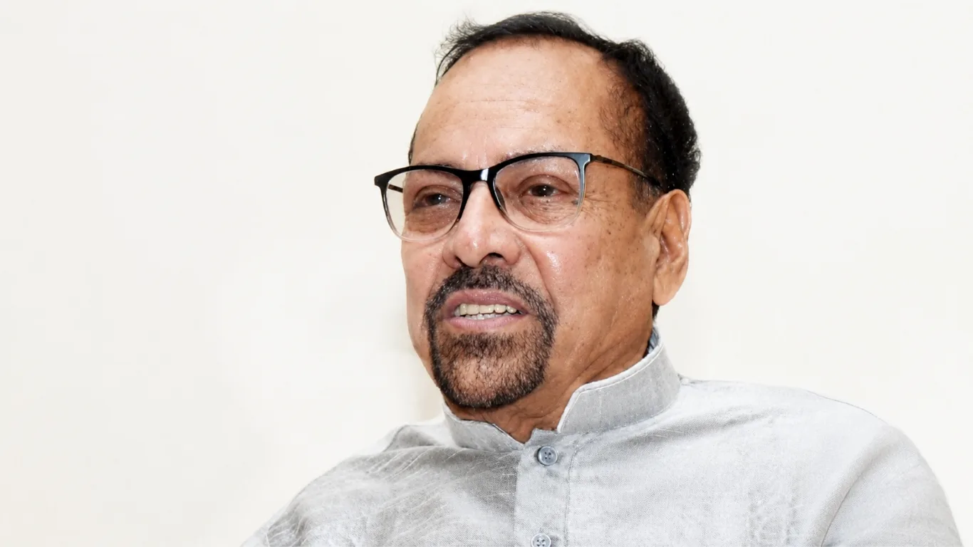 सरकारी विज्ञापनों के वितरण में पारदर्शिता और छोटे समाचार पत्रों के लिए उचित भागीदारी की मांग
