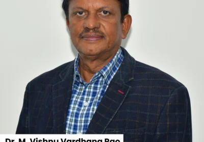 सार्वजनिक स्वास्थ्य विशेषज्ञों की कमी से भविष्य की स्वास्थ्य आपात स्थितियों से निपटना होगा कठिन: PHFI-IPHS के कार्यवाहक कुलपति