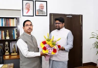 डॉ. भार्गव मल्लप्पा ने प्रह्लाद जोशी को केंद्रीय शिक्षा मंत्री का दायित्व संभालने पर दी शुभकामनाएं