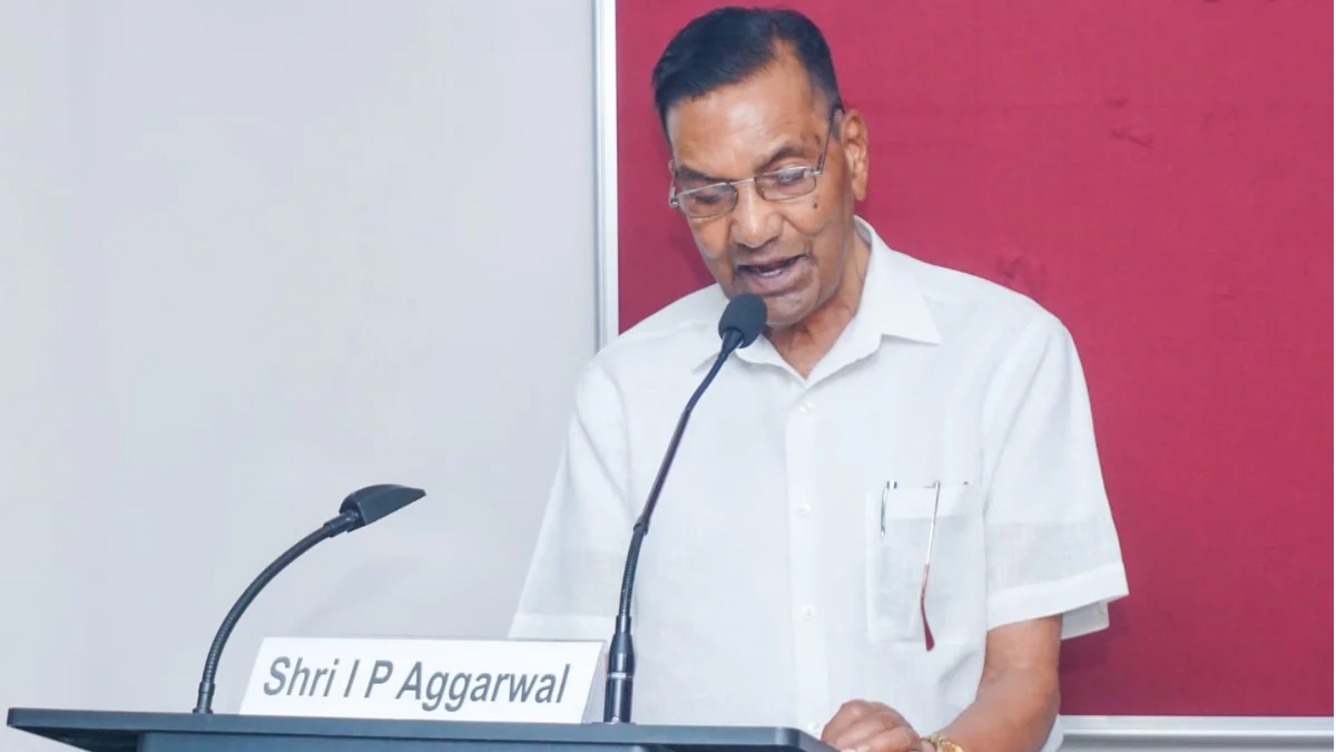 कृत्रिम बुद्धिमत्ता के उपयोग में मानवीय मूल्यों को प्राथमिकता देना आवश्यक : प्रो. आई. पी. अग्रवाल