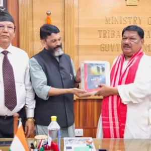 एचआरडीएस इंडिया ने केंद्रीय जनजातीय कार्य मंत्री जुएल ओराम को ‘ऑपरेशन सिंदूर’ पर विस्तृत रिपोर्ट सौंपी