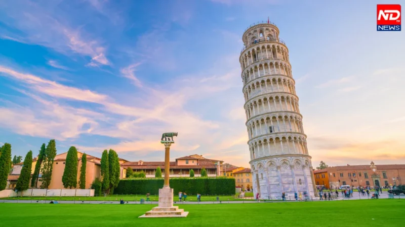 Leaning Tower of Pisa