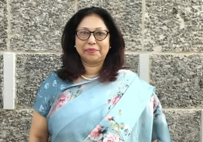 हेडलाएनएसईएफआई ने इंद्रायणी मुले को व्यापार एवं अंतरराष्ट्रीय संबंधों का सलाहकार बनायाइन
